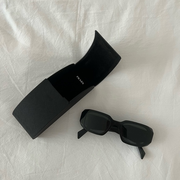 Prada PR 17WS Sunglasses - Picture 3 of 13